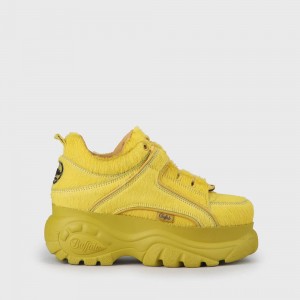 Buffalo London Buffalo Classics Platform Sneaker yellow